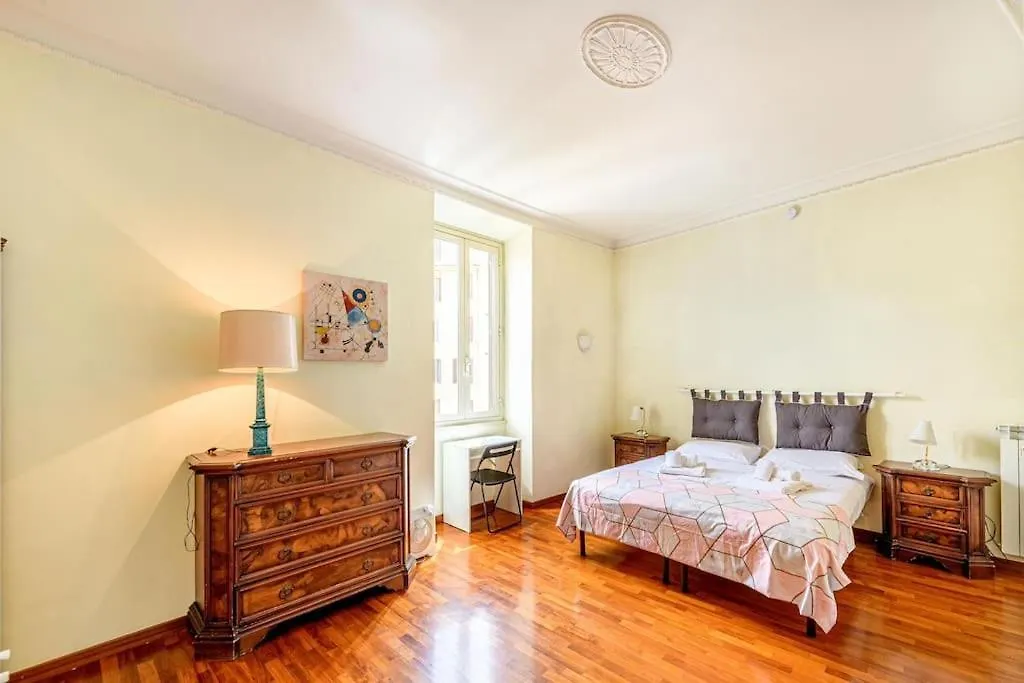 Holiday home Viale Mazzini Big Apartment Rome Italy